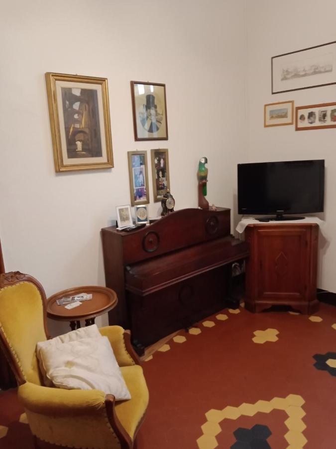 Casa Con Vista - Border House - Pontremoli Διαμέρισμα Εξωτερικό φωτογραφία